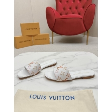 Louis Vuitton Slippers